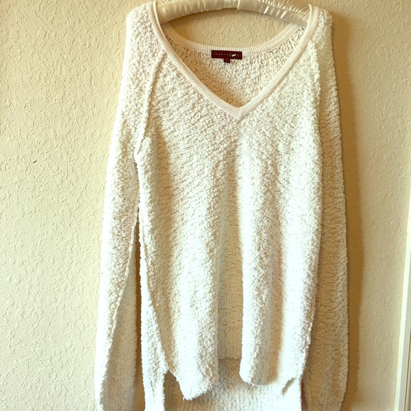 Anthropologie Sweaters - Anthropologie Sanctuary White Fluffy Sweater Large